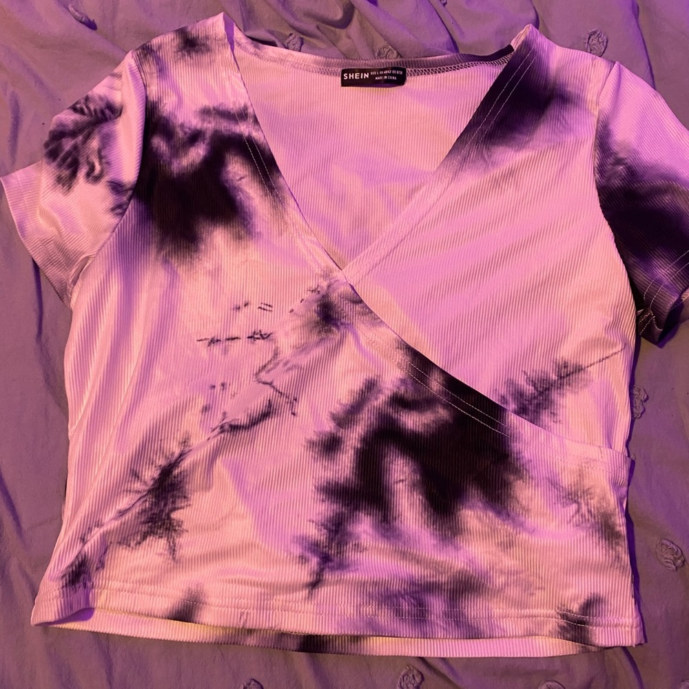 Tie dye V-neck cute crop top